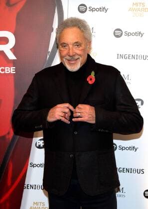 Welsh singer Tom Jones attending the Music Industry Trusts Award, at Grosvenor House in London. NOVEMBER 7th 2016  DFLx163483