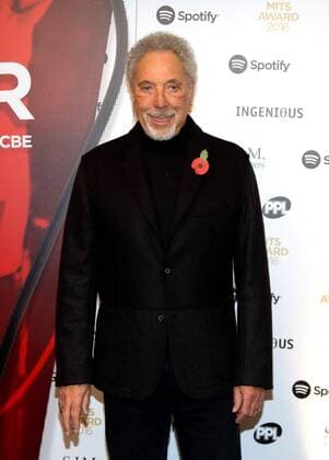 Welsh singer Tom Jones attending the Music Industry Trusts Award, at Grosvenor House in London. NOVEMBER 7th 2016  DFLx163483
