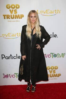 Ashlee Simpson bei der God vs Trump: Only Love Wins Film Premiere am 7.11.2016 in Hollywood, Los Angeles God vs Trump: Only Love Wins Los Angeles Premiere, 2016 