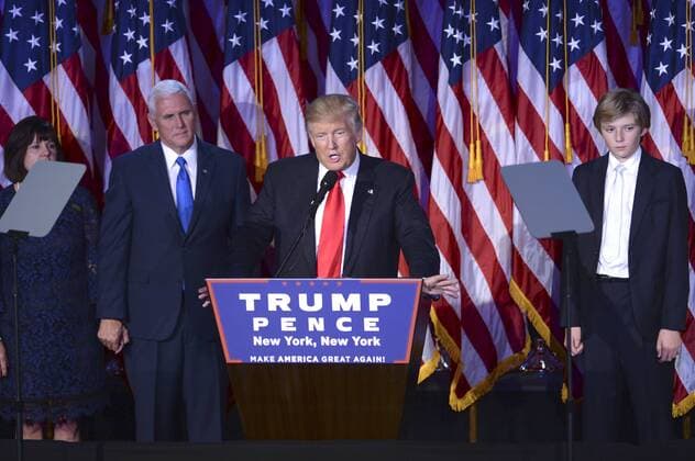 Karen Pence, Mike Pence und Donald Trump, Baron Trump bei der Election Night Party zum Wahlsieg Trumps im Hilton Midtown Hotel. New York, 09.11.2016 Foto:xD.xVanxTinex xFuturexImage