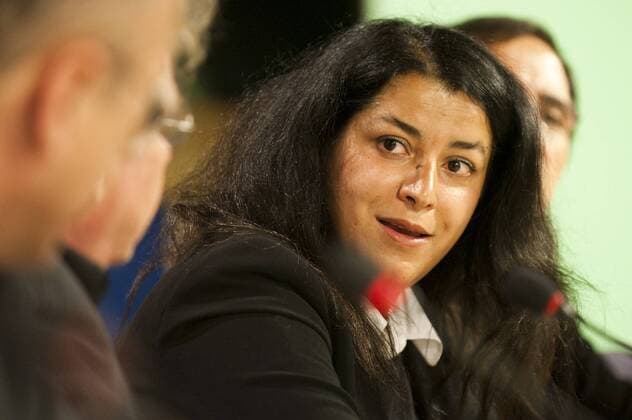 Iranian filmmaker Marjane Satrapi speaks during a press conference to comment on the Iranian election at the European Parliament in Brussels, Belgium on 2009-06-16 World leaders must refuse to recognise the re-election of Iranian President Mahmoud Ahmadinejad which was a coup d etat , Iranian writer and film director Marjane Satrapi urged. We are here to ask the international community not to recognize the legitimacy of Mahmoud Ahmadinejad as president, Iranian people want the international community to wait so that they can present them their real president, said Satrapi.Â - ZUMAw80_ 20090616_zaf_w80_019
