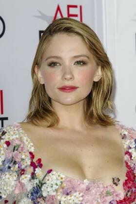 AFI Fest - Filmpremiere Rules Dont Apply Haley Bennett AFI FEST SCREENING OF RULES DON T APPLY Hollywood Patrick Rideaux PicturePerfect