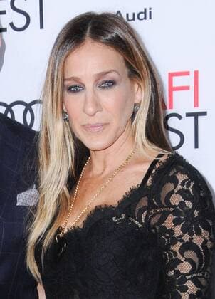 AFI Fest - Filmpremiere Rules Dont Apply November 10, 2016 - Hollywood, CA, United States - 10 November 2016 - Hollywood, California. Sarah Jessica Parker. AFI FEST 2016 - Opening Night Premiere Of Rules Don t Apply held at TCL Chinese Theater. Photo Credit: AdMedia Hollywood United States - ZUMAa123 20161110_zaa_a123_011