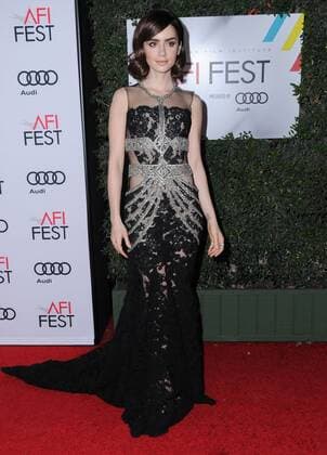 AFI Fest - Filmpremiere Rules Dont Apply November 10, 2016 - Hollywood, CA, United States - 10 November 2016 - Hollywood, California. Lily Collins. AFI FEST 2016 - Opening Night Premiere Of Rules Don t Apply held at TCL Chinese Theater. Photo Credit: AdMedia Hollywood United States - ZUMAa123 20161110_zaa_a123_020