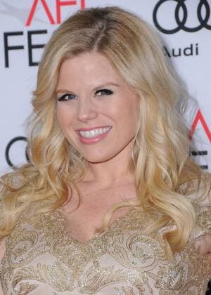 AFI Fest - Filmpremiere Rules Dont Apply November 10, 2016 - Hollywood, CA, United States - 10 November 2016 - Hollywood, California. Megan Hilty. AFI FEST 2016 - Opening Night Premiere Of Rules Don t Apply held at TCL Chinese Theater. Photo Credit: AdMedia Hollywood United States - ZUMAa123 20161110_zaa_a123_071