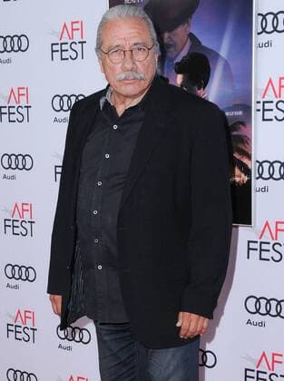 AFI Fest - Filmpremiere Rules Dont Apply November 10, 2016 - Hollywood, CA, United States - 10 November 2016 - Hollywood, California. Edward James Olmos. AFI FEST 2016 - Opening Night Premiere Of Rules Don t Apply held at TCL Chinese Theater. Photo Credit: AdMedia Hollywood United States - ZUMAa123 20161110_zaa_a123_094