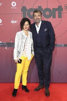 Delia Mayer und Stefan Gubser bei der Premiere des 1000. Tatort-Krimis Taxi nach Leipzig im Cinemaxx Dammtor. Hamburg, 11.11.2016 Foto:xH.xHartmannx xFuturexImage