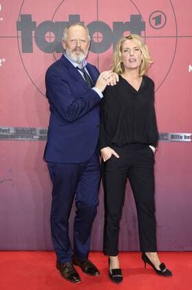 Axel Milberg und Maria Furtwängler bei der Premiere des 1000. Tatort-Krimis Taxi nach Leipzig im Cinemaxx Dammtor. Hamburg, 11.11.2016 Foto:xH.xHartmannx xFuturexImage