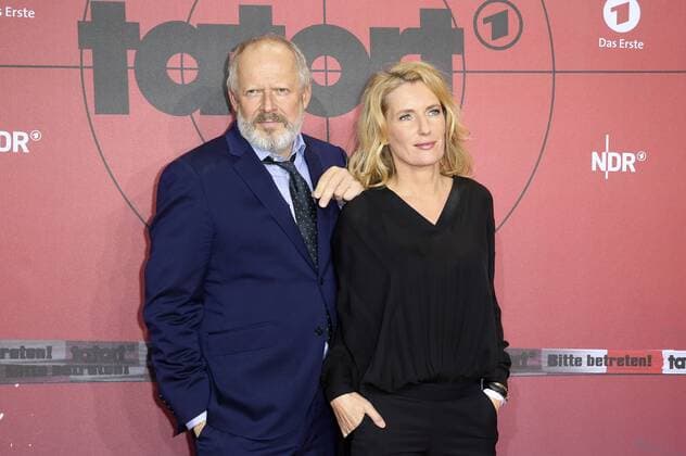 Axel Milberg und Maria Furtwängler bei der Premiere des 1000. Tatort-Krimis Taxi nach Leipzig im Cinemaxx Dammtor. Hamburg, 11.11.2016 Foto:xH.xHartmannx xFuturexImage
