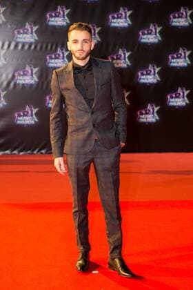 Ridsa CELEBRITES : NRJ Music Awards - Cannes - 12 11 2016 NicolasGavet 
