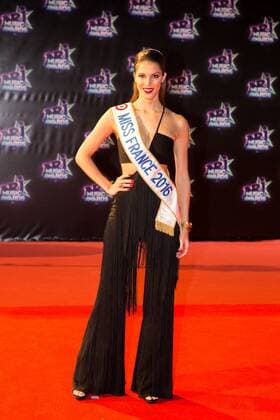 Miss France 2016 Iris Mittenaere CELEBRITES : NRJ Music Awards - Cannes - 12 11 2016 NicolasGavet 