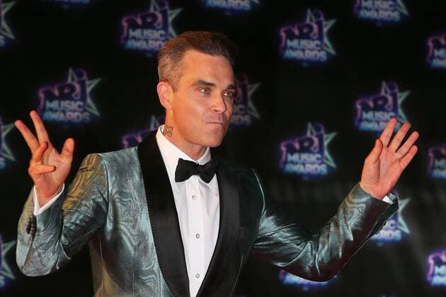 213403 Francois Glories Starface 2016-11-12 Cannes France NRJ Music Awards 2016. FRANCE Cannes 12-11-2016. The English singer Robbie Williams and the French singer Jenifer arrive on the red carpet for 18th NRJ Music Awards in Cannes (South of France).  Copyright: xFrancoisxGloriesx xStarfacex STAR_213403_188