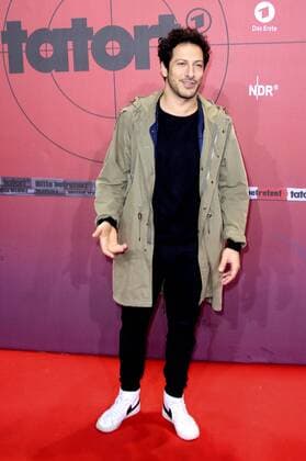 Fahri Yardim bei der Premiere des 1000. Tatort-Krimis Taxi nach Leipzig im Cinemaxx Dammtor. Hamburg, 11.11.2016 Foto:xgbrcix xFuturexImage