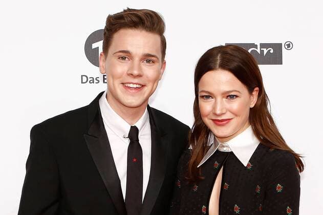 DJ Felix Jaehn und Hannah Herzsprung bei der Verleihung Bambi 2016 am 17.11.2016 in Berlin Bambi 2016 Verleihung in Berlin 