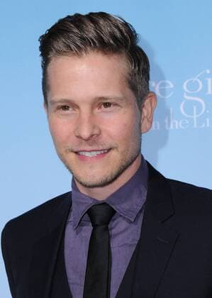 November 18, 2016 - Westwood, CA, United States - 18 November 2016 - Westwood, California. Matt Czuchry. Premiere Of Netflix s Gilmore Girls: A Year In The Life held at the Regency Bruin Theatre. Photo Credit: AdMedia Westwood United States - ZUMAa123 20161118_zaa_a123_067