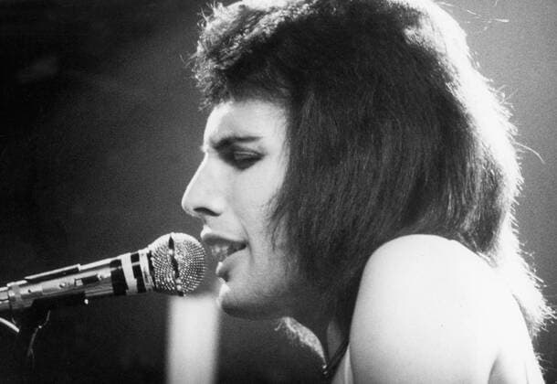 IMAGO ICONS: Freddie Mercury June 24, 2008 - QUEEN.FREDDIE MERCURY (LEAD SINGER). GARY MERRIN- - ZUMAg49_ 20080624_gaf_g49_006
