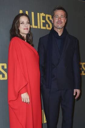 Marion Cotillard and Brad Pitt - Photocall zum Film Allies - Paris - 20 11 2016 GwendolineLeGoff Panoramic 