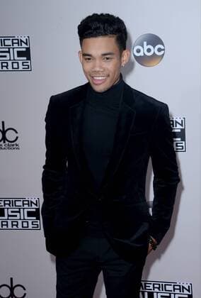 Actor Roshon Fegan arrives for the 2016 American Music Awards held at Microsoft Theater in Los Angeles on November 20, 2016.  LAP20161120036 JIMxRUYMEN
