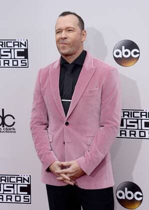 Recording artist Donnie Wahlberg arrives for the 2016 American Music Awards held at Microsoft Theater in Los Angeles on November 20, 2016.  LAP20161120144 JIMxRUYMEN