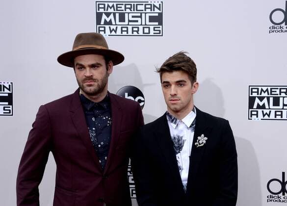 (L-R) Alex Pall and Andrew Taggart of The Chainsmokers arrive for the 2016 American Music Awards held at Microsoft Theater in Los Angeles on November 20, 2016.  LAP20161120112 JIMxRUYMEN