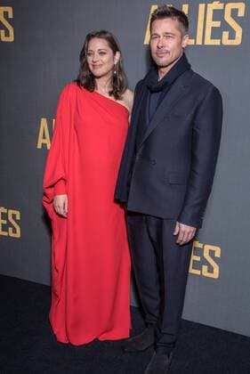 213646 2016-11-20 Paris, FRA, - Filmpremiere Allied (Vertraute Fremde) im UGC Normandie. Marion Cotillard und Brad Pitt.  Copyright: xSergexArnalx xStarfacex STAR_213646_136
