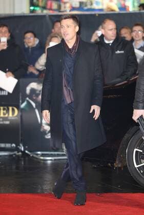 . 21 11 2016. London, United Kingdom. Brad Pitt and Marion Cotillard arriving at the Allied premiere in London.  xStephenxLockx xi-Imagesx IIM-13853-0007