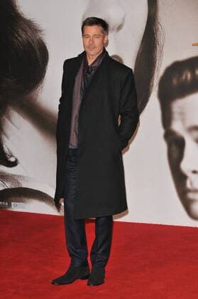 Allied UK film premiere London, UK. Brad Pitt at the Allied UK film premiere, Odeon Leicester Square cinema, Leicester Square, London, England, UK, on Monday 21 November 2016. LMK315-61301-221116 