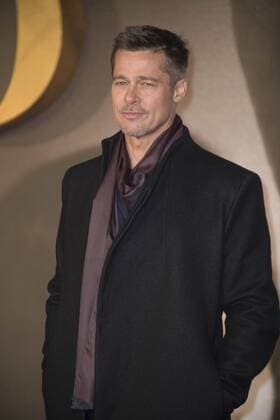 Allied UK film premiere London, UK. Brad Pitt at the Allied UK film premiere, Odeon Leicester Square cinema, Leicester Square, London, England, UK, on Monday 21 November 2016. LMK368-61302-221116 