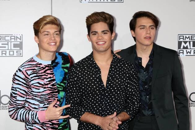 LOS ANGELES - NOV 20: Emery Kelly, Ricky Garcia, Liam Attridge, Forever in Your Mind at the 2016 American Music Awards at Microsoft Theater on November 20, 2016 in Los Angeles, CA  Copyright: xKathyxHutchinsx xIPAx