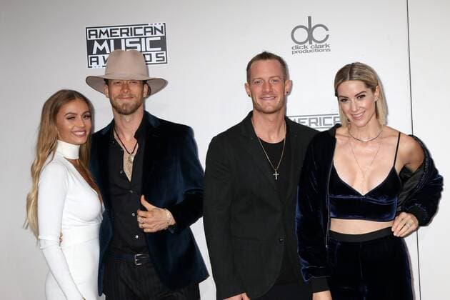 LOS ANGELES - NOV 20: Hayley Stommel Hubbard, Tyler Hubbard, Brian Kelley, Brittney Marie Cole Kelley at the 2016 American Music Awards at Microsoft Theater on November 20, 2016 in Los Angeles, CA  Copyright: xKathyxHutchinsx xIPAx