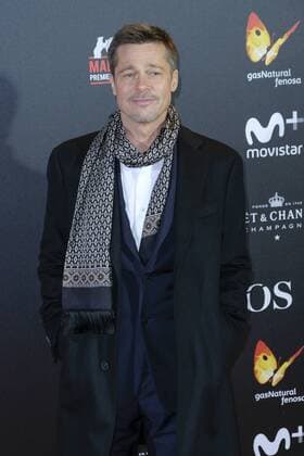 November 22, 2016 - Madrid, Spain - US actor Brad Pitt poses as they arrive to attend the Spain premiere of the film Allied in Callao City Lights, central Madrid on November 22, 2016. Madrid Spain  - ZUMAn230 20161122_zaa_n230_243