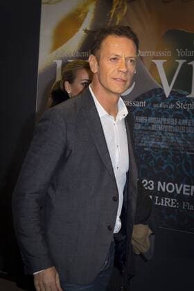 Rocco Siffredi CELEBRITES : Filmpremiere Premiere Rocco - Paris - 22 11 2016 StephenCaillet Panoramic 