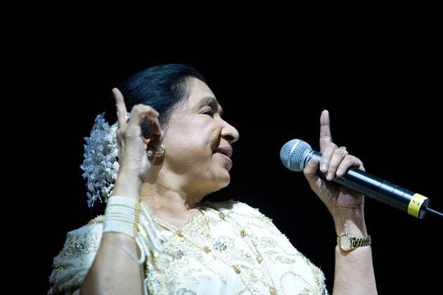 Jul 20, 2008 - Sines, Portugal - Indian singer, ASHA BHOSLE, performs live at the World Music Festival (FMM) in Porto Covo village, 180 kms - ZUMAp93_ 20080720_mkh_p93_466