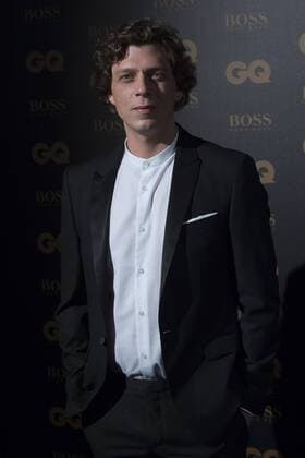 GQ Männer des Jahres Award in Paris Antoine Leiris - GQ Men of the Year Award 2016 - Paris, Frankreich - 23 11 2016 JBAutissier Panoramic 