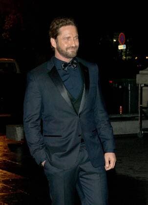 GQ Männer des Jahres Award in Paris 213735 Gitalien Starface 2016-11-23 Etats-Unis Arrival of actor Gerard Butler at GQ annual ceremony. Butler, Gerard  Copyright: xGitalienx STAR_213735_003