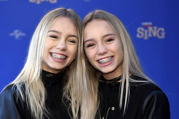 Lisa und Lena bei der Premiere des Kinofilms Sing im Cincedom. Köln, 27.11.2016 Foto:xJ.xKrickx xFuturexImage