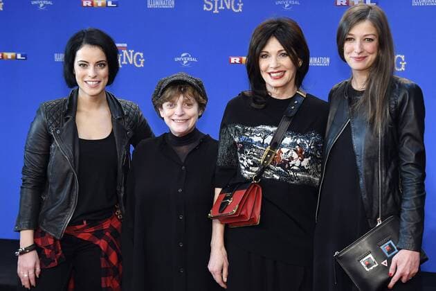 Stefanie Kloss, Katharina Thalbach, Iris Berben und Alexandra Maria Lara bei der Premiere des Kinofilms Sing im Cincedom. Köln, 27.11.2016 Foto:xJ.xKrickx xFuturexImage