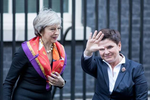 Bilder des Tages November 28, 2016 - London, London, UK - London, UK. British Prime Minister Theresa May meets Polish Prime Minister Beata Sydlo in Downing Street. London UK - ZUMAl94_ 20161128_zaf_l94_017