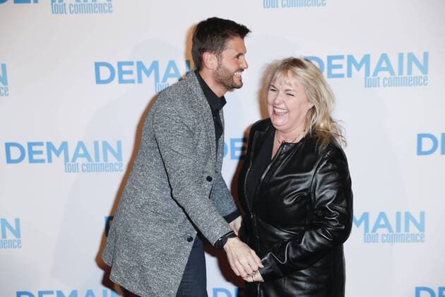 Christophe Beaugrand und Valerie Damidot - Vor Filmpremiere Premiere - Demain tout commence Plötzlich Papa - Grand Rex Paris - 28 11 2016 GwendolineLeGoff Panoramic 