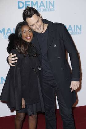 Hapsatou Sy und son compagnon Vincent Cerutti - Vor der Premiere Filmpremiere Demain tout commence Plötzlich Papa - Grand Rex Paris - 28 11 2016 GwendolineLeGoff Panoramic 
