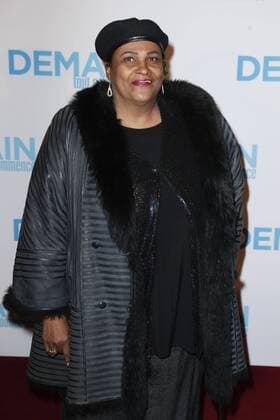 Khalilah Ali - Vor der Premiere Filmpremiere Demain tout commence Plötzlich Papa - Grand Rex Paris - 28 11 2016 GwendolineLeGoff Panoramic 
