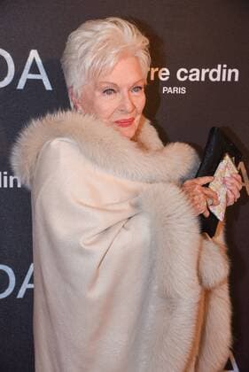 213908 Serge Arnal Starface 2016-11-30 Paris France Premiere du film Dalida . Premiere of Dalida movie. Line Renaud. Renaud, Line  Copyright: xSergexArnalx xStarfacex STAR_213908_100
