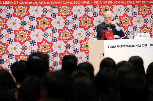 Romanian writer Norman Manea takes part at the talk A thousand youngsters with Manea durign the 30th International Book Fair of Guadalajara in Jalisco, Mexico, 30 November 2016. INTERNATIONAL BOOK FAIR OF GUADALAJARA !ACHTUNG: NUR REDAKTIONELLE NUTZUNG!  MEX005 20161201-636161526284468474