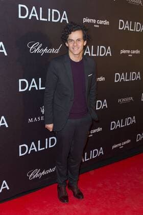 Michael Gregorio CELEBRITES : Filmpremiere Premiere Film DALIDA - Paris - 30 11 2016 StephenCaillet Panoramic 