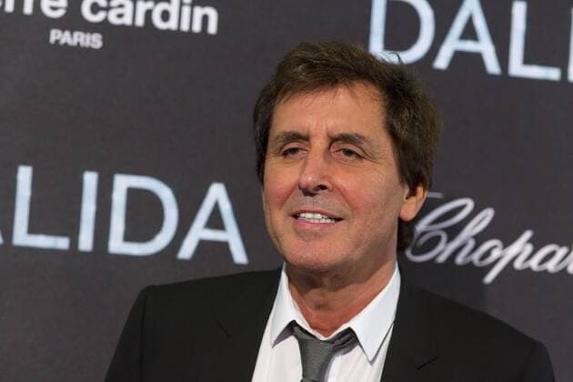 Max Guazzini CELEBRITES : Filmpremiere Premiere Film DALIDA - Paris - 30 11 2016 StephenCaillet Panoramic 