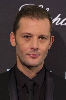 Nicolas Duvauchelle - CELEBRITES : Filmpremiere Premiere Film DALIDA - Paris - 30 11 2016 StephenCaillet Panoramic 