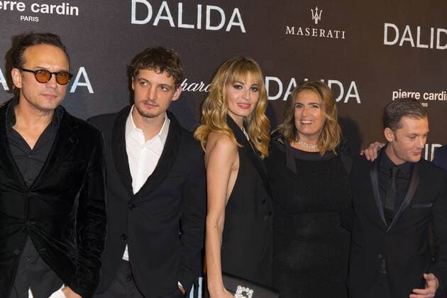 Vincent Perez - Riccardo Scarmarcio - Sveva Alviti - Lisa Azuelos - Nicolas Duvauchelle CELEBRITES : Filmpremiere Premiere Film DALIDA - Paris - 30 11 2016 StephenCaillet Panoramic 