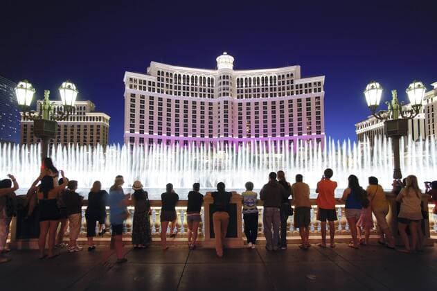 Fountains of Bellagio, Bellagio Resort and Casino, Las Vegas, Nevada, United States of America, North America Copyright: GavinxHellier 794-1384
