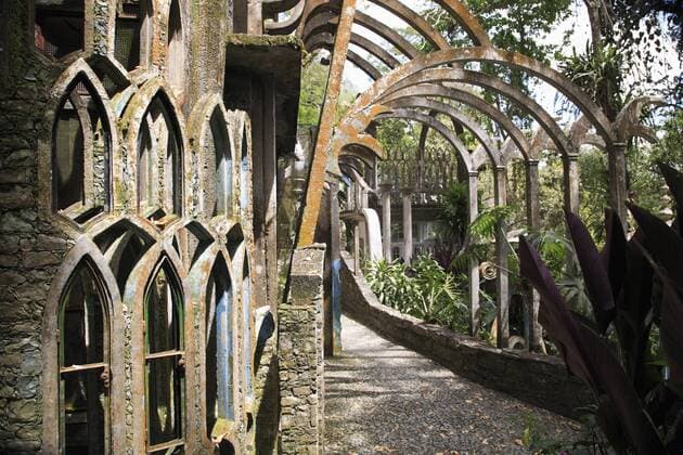 Las Pozas (the Pools), surrealist sculpture garden and architecture created by Edward James an eccentric English aristocrat, Xilitla, San Luis Potosi state, Mexico, North America Copyright: WendyxConnett 807-483