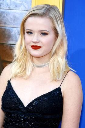 Ava Phillippe bei der Sing Film Premiere am 3.12.2016 in Los Angeles Sing Filmpremiere in Los Angeles, 2016 